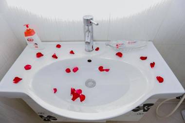 The Queen Hotel & Spa