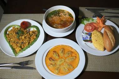 Golden Sun Suites Hotel