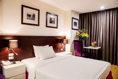 Yen Hotel