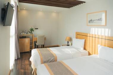 Parkside Sunline Hotel