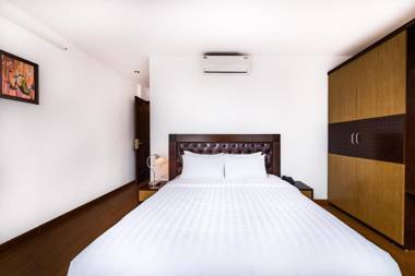 OYO 1162 Tu Sakura Hotel