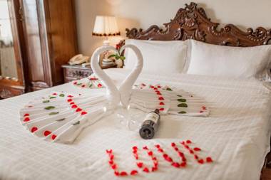 Hanoi Little Town Hotel