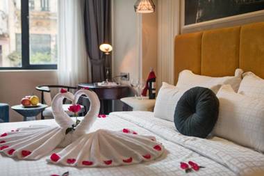 Hanoi La Storia Hotel