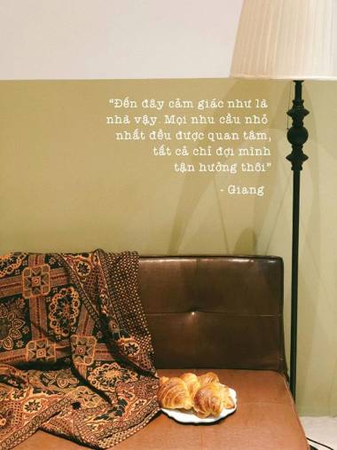 Vintage Art Condo w/ Bathtub - 3' to Opera House