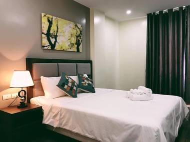 V House 6 Serviced Apartment