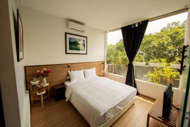 Elegant Studio Yet Kieu