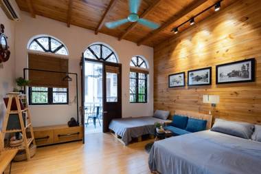 1990s Bright Apt/Romantic&Huge BALCONY/H.Kiem Dist