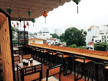 Joyce Homestay & Cafe