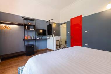 The Poppy Villa & Hotel