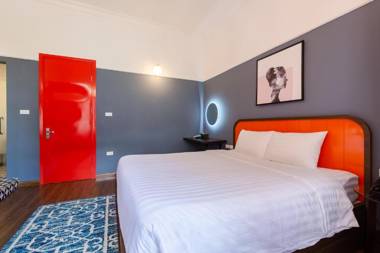 The Poppy Villa & Hotel