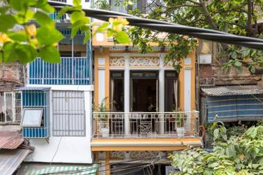 Centraltique Downtown - Bespoke Colonial House Near Hoan Kiem Lake