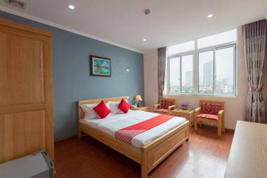 OYO 417 Truong Son Hotel