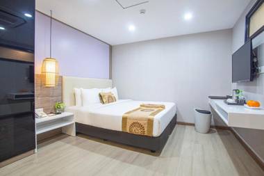 Bridge Lakeside Hotel Hanoi