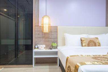 Bridge Lakeside Hotel Hanoi