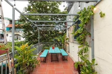 HoLo Conic House Hanoi - Serviced HomeStay