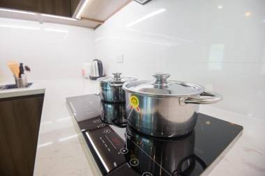 22housing Hotel & Residence Near Lotte