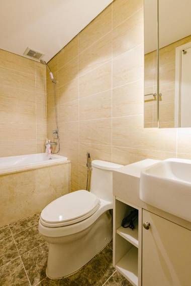 22Housing Vinhomes D'Capitale Hotel & Residence