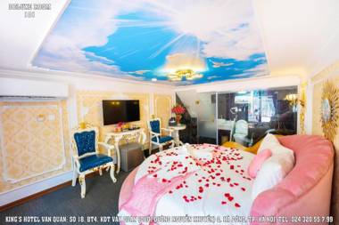 King's Hotel Văn Quán