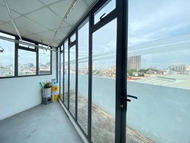 HB Serviced Apartment - 12 Trần Quý Kiên