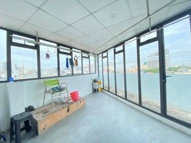 HB Serviced Apartment - 12 Trần Quý Kiên