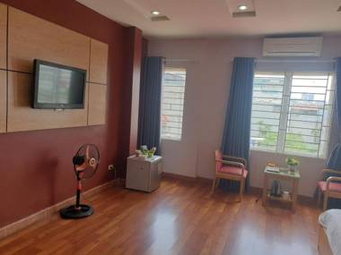 Hướng Dương Hotel