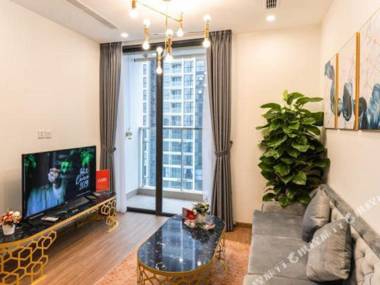 LuxHome Vinhomes Skylake