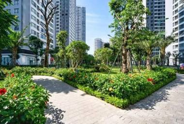 Luna's Splendid Home