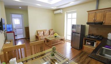 Tan Long Lakeside Hotel