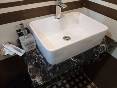 Trường Sinh Hotel