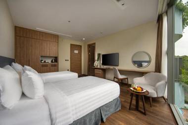 Flamingo Lan Ha Bay Resort