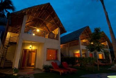 Lang Ca voi (The Whales Village)