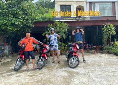 HG Hostel and Motorbikes