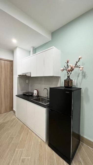 MIDMOST C22 Apartment