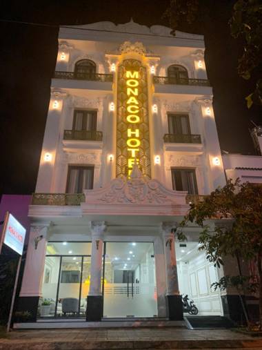 Monaco Hotel