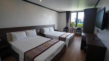 Khách Sạn Hoàng Gia II