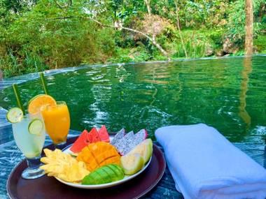 Pu Luong Jungle Lodge