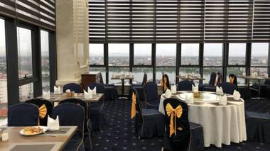 THE SHINE 2 HOTEL & APARTMENT