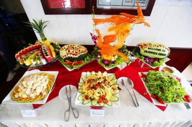 Halong Silversea Cruise