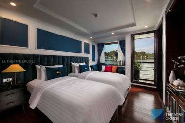 Le Theatre Cruises - Wonder on Lan Ha Bay