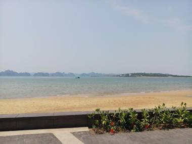 CASA MIA 2 - SUNRISE APARTMENT HALONG