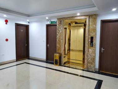 Golden Palm HaLong Hotel