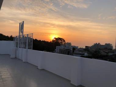 Khách sạn Tuyết Hiển