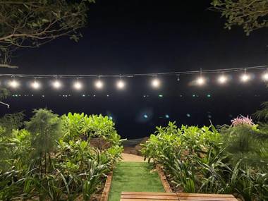 CHILL HOUSE by the beach