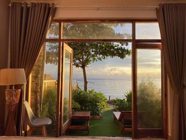 CHILL HOUSE by the beach