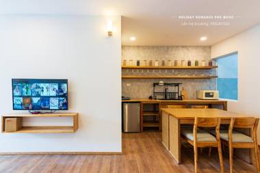 Orientally Modern Style Living Free Bike and Beach