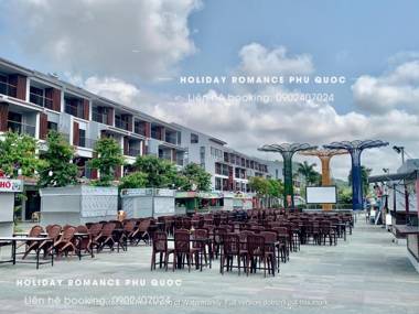 Minimalist & Modern Apartment I