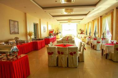 Hung Long Harbour Hotel