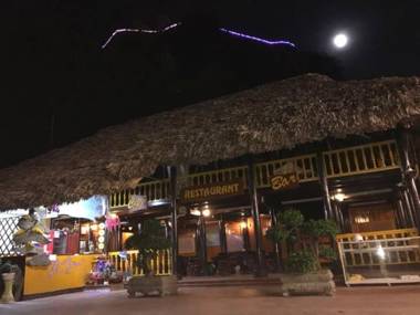 Cat Ba Mountain View