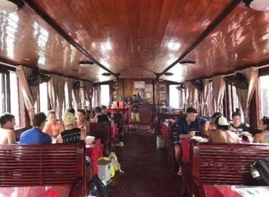 Victor Charlie Hostel 2