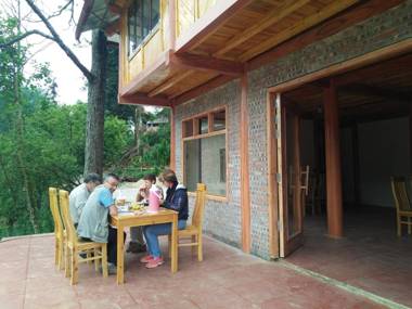 Bac Ha Threeland homestay